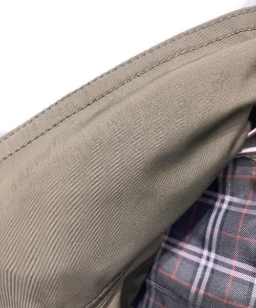 BURBERRY BLACK LABEL（バーバリーブラックレーベル）BURBERRY BLACK LABEL (バーバリーブラックレーベル) ナイロンジャケット グリーン サイズ:Mの古着・服飾アイテム