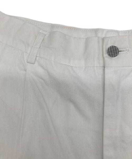 COMME des GARCONS（コムデギャルソン）COMME des GARCONS (コムデギャルソン) タックパンツ ホワイト サイズ:Mの古着・服飾アイテム