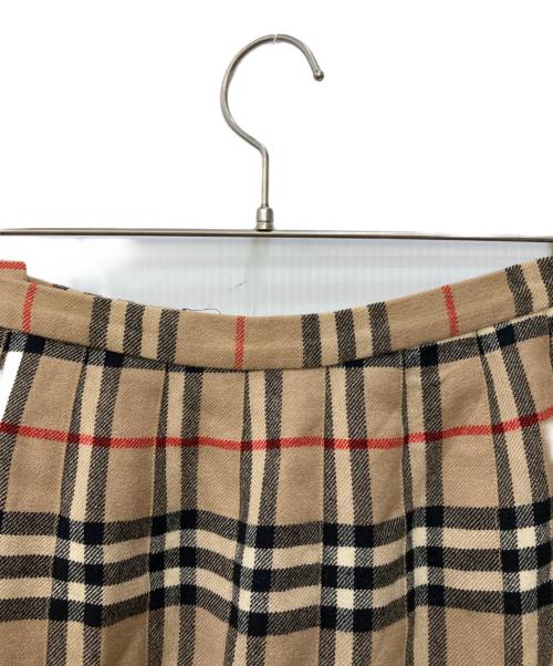 Burberry's（バーバリー）Burberry's (バーバリーズ) ノヴァチェックスカート ブラウン サイズ:Mの古着・服飾アイテム