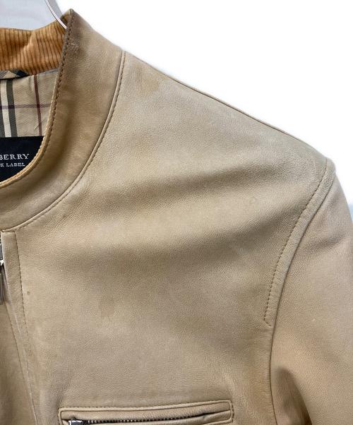 BURBERRY BLACK LABEL（バーバリーブラックレーベル）BURBERRY BLACK LABEL (バーバリーブラックレーベル) 裏ノヴァチェックシープスキンシングルライダースジャケット ベージュ サイズ:Lの古着・服飾アイテム