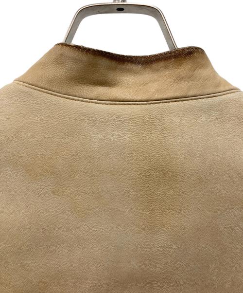 BURBERRY BLACK LABEL（バーバリーブラックレーベル）BURBERRY BLACK LABEL (バーバリーブラックレーベル) 裏ノヴァチェックシープスキンシングルライダースジャケット ベージュ サイズ:Lの古着・服飾アイテム