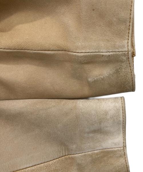 BURBERRY BLACK LABEL（バーバリーブラックレーベル）BURBERRY BLACK LABEL (バーバリーブラックレーベル) 裏ノヴァチェックシープスキンシングルライダースジャケット ベージュ サイズ:Lの古着・服飾アイテム