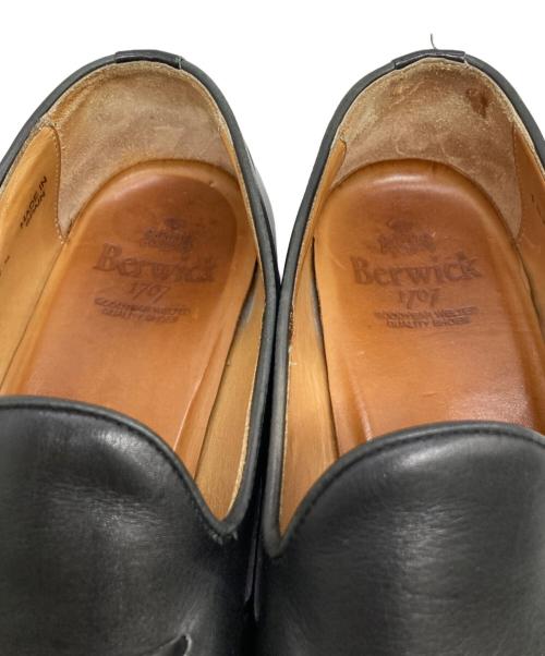 berwick（バーウィック）berwick (バーウィック) タッセルローファー ブラック サイズ:SIZE 7 1/2の古着・服飾アイテム