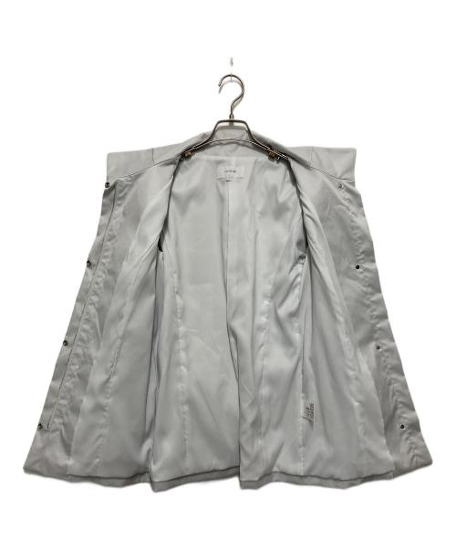 UNTITLED（アンタイトル）UNTITLED (アンタイトル) ハイネックショートジャケット グレー サイズ:SIZE 2の古着・服飾アイテム