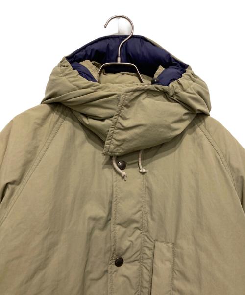 mont-bell（モンベル）mont-bell (モンベル) ダウンジャケット ベージュ サイズ:Mの古着・服飾アイテム