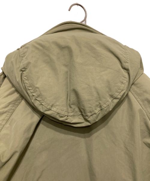 mont-bell（モンベル）mont-bell (モンベル) ダウンジャケット ベージュ サイズ:Mの古着・服飾アイテム