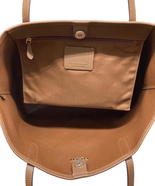 COACH（コーチ）COACH (コーチ) シティ トート シグネチャー キャンバス ブラウンの古着・服飾アイテム