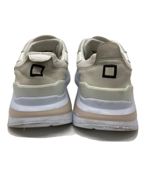 D.A.T.E.（デイト）D.A.T.E. (デイト) FUGA ホワイト サイズ:25.5㎝の古着・服飾アイテム