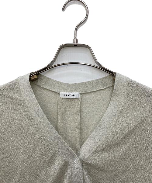 FRAY ID（フレイ アイディー）FRAY ID (フレイ アイディー) LUNARシアーラメVネックカーディガン ベージュ サイズ:FREEの古着・服飾アイテム