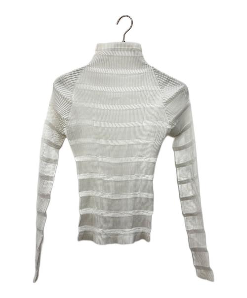 ISSEY MIYAKE（イッセイミヤケ）ISSEY MIYAKE (イッセイミヤケ) タートルネックプリーツカットソー ホワイト サイズ:Mの古着・服飾アイテム