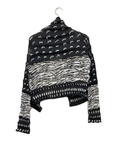 ISSEY MIYAKE（イッセイミヤケ）ISSEY MIYAKE (イッセイミヤケ) カーディガン ブラック×ホワイト サイズ:Mの古着・服飾アイテム
