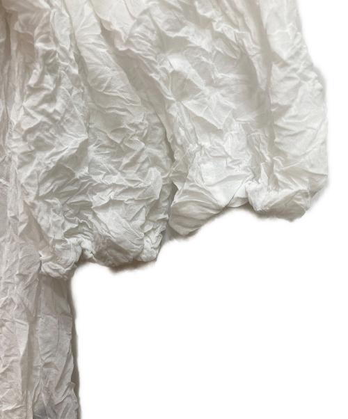 ISSEY MIYAKE（イッセイミヤケ）ISSEY MIYAKE (イッセイミヤケ) プリーツカットソー ホワイト サイズ:Mの古着・服飾アイテム