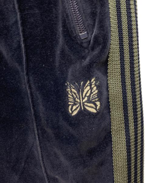 Needles（ニードルズ）Needles (ニードルズ) ベロアトラックパンツ Narrow Track Pant ネイビー サイズ:Mの古着・服飾アイテム