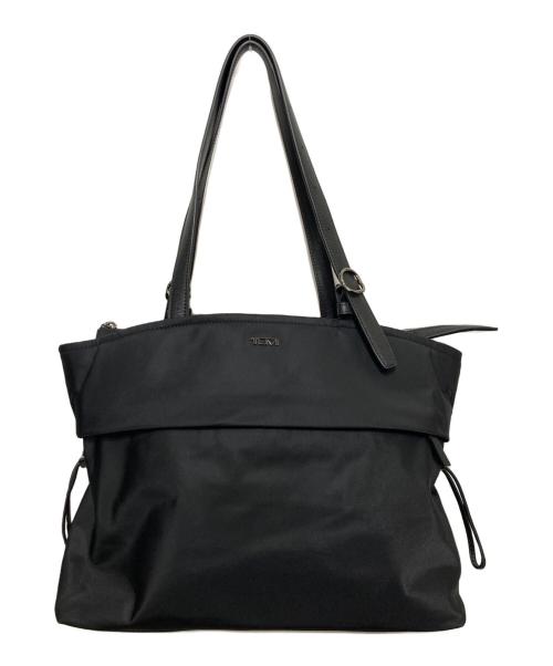TUMI（トゥミ）TUMI (トゥミ) VOYAGEUR 「カム」ミディアム・トート ブラックの古着・服飾アイテム