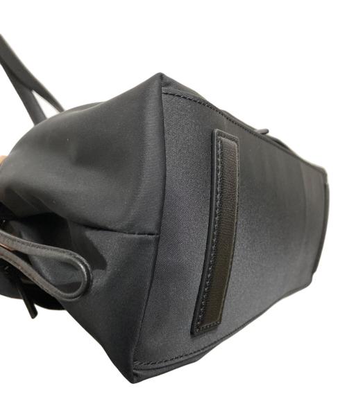 TUMI（トゥミ）TUMI (トゥミ) VOYAGEUR 「カム」ミディアム・トート ブラックの古着・服飾アイテム