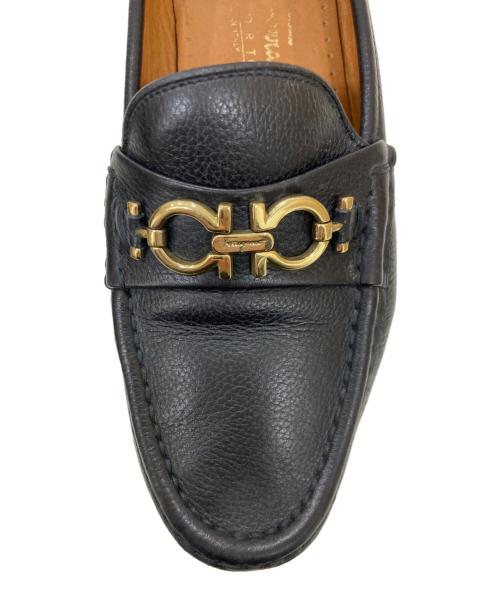 Salvatore Ferragamo（サルヴァトーレ フェラガモ）Salvatore Ferragamo (サルヴァトーレ フェラガモ) ガンチーニビットローファー ブラック サイズ:SIZE 6 1/2の古着・服飾アイテム