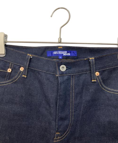 JUNYA WATANABE COMME des GARCONS（ジュンヤワタナベ コムデギャルソン）JUNYA WATANABE COMME des GARCONS ((ジュンヤワタナベ コムデギャルソン) LEVI'S (リーバイス) 綿ストレッチデニム インディゴ サイズ:Sの古着・服飾アイテム
