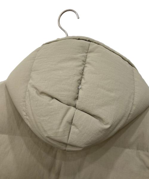 MountainEquipment（マウンテンイクィップメント）MountainEquipment (マウンテンイクィップメント) レトロ ライトライン コート ベージュ サイズ:Mの古着・服飾アイテム