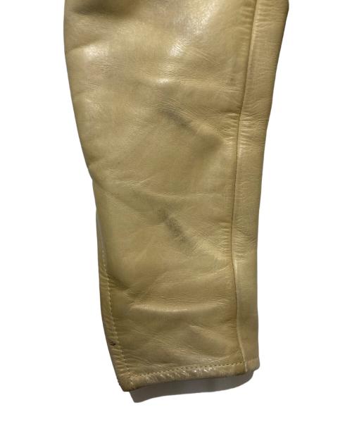 INDIAN MOTORCYCLE（インディアンモーターサイクル）INDIAN MOTORCYCLE (インディアンモーターサイクル) カーフスキンシングルライダースジャケット ベージュ サイズ:36の古着・服飾アイテム