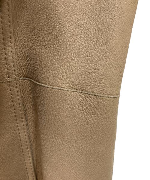 KB FUR（ケービファー）KB FUR (ケービファー) フォックスファーラムハーフコート ベージュ サイズ:MLの古着・服飾アイテム