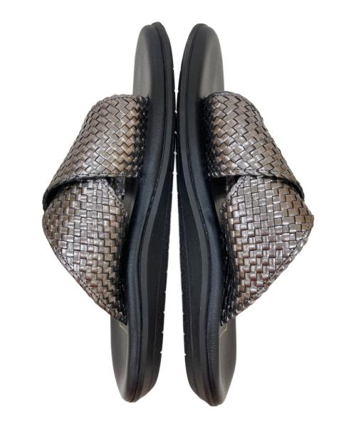 ISLAND SLIPPER（アイランドスリッパ）ISLAND SLIPPER (アイランドスリッパ) クロスストライップメッシュサンダル ブラック サイズ:10の古着・服飾アイテム