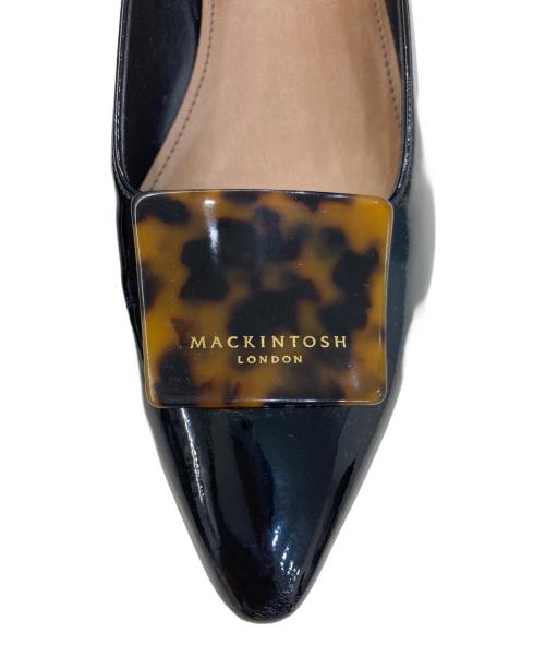 MACKINTOSH LONDON（マッキントッシュ ロンドン）MACKINTOSH LONDON (マッキントッシュ ロンドン) オールウェザー対応ポインテッドトゥモチーフパンプス ブラック サイズ:23の古着・服飾アイテム