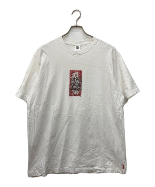 BlackEyePatch（ブラックアイパッチ）BlackEyePatch (ブラックアイパッチ) TEAM TOMODACHI HWC RHINESTONE TEE ホワイト サイズ:XLの古着・服飾アイテム