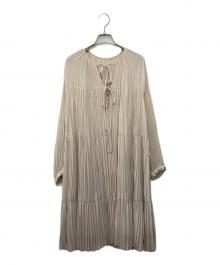 Noble（ノーブル）の古着「スクイーズプリーツミニワンピース」｜ベージュ