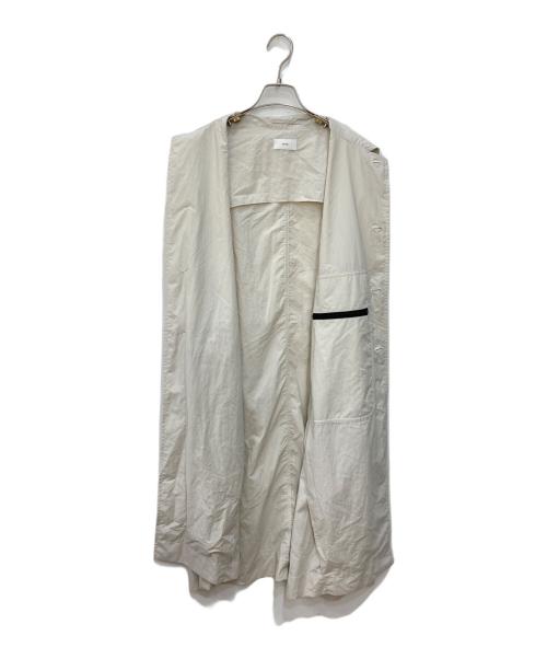 ATON（エイトン）ATON (エイトン) TRAVEL NYLON パッカブルコート アイボリー サイズ:00の古着・服飾アイテム