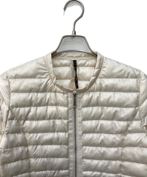 EVEX by KRIZIA（エヴェックスバイクリツィア）EVEX by KRIZIA (エヴェックスバイクリツィア) ライトダウンジャケット ホワイト サイズ:SIZE 40の古着・服飾アイテム