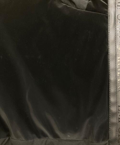 EMPORIO ARMANI（エンポリオアルマーニ）EMPORIO ARMANI (エンポリオアルマーニ) 中綿ジャケット ブラック サイズ:38の古着・服飾アイテム