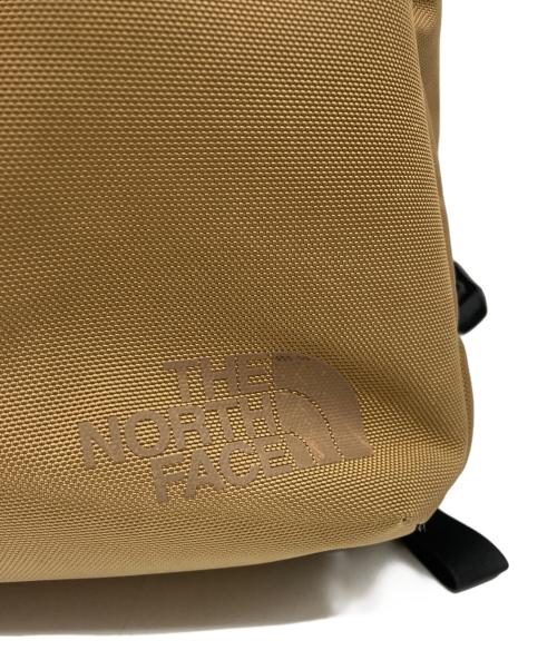 THE NORTH FACE（ザ ノース フェイス）THE NORTH FACE (ザ ノース フェイス) シャトルデイパック ブラウンの古着・服飾アイテム