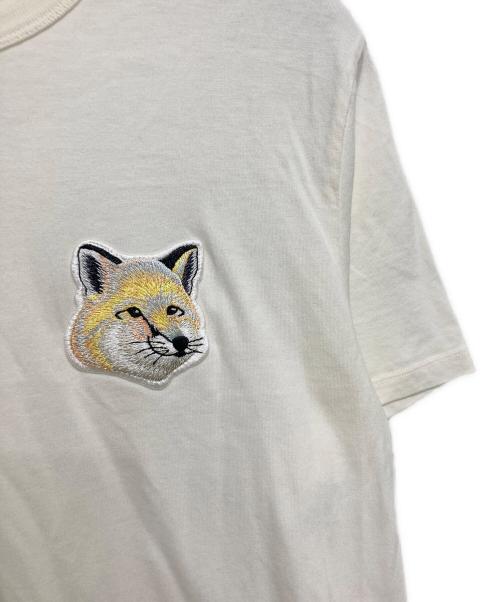 maison kitsune（メゾンキツネ）MAISON KITSUNE (メゾンキツネ) TEE-SHIRT BIG PASTEL FOX HEAD PATCH ホワイト サイズ:Sの古着・服飾アイテム