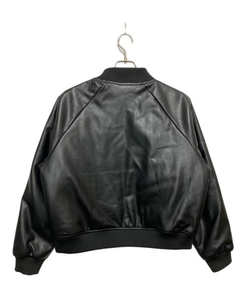 adidas（アディダス）adidas (アディダス) SST プレザー ルーズパデッドジャケット ブラック サイズ:2XLの古着・服飾アイテム