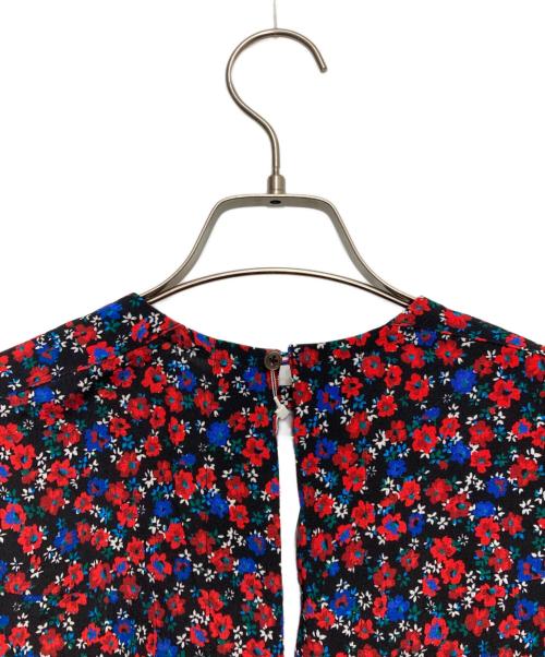 BEAUTY&YOUTH（ビューティーアンドユース）BEAUTY&YOUTH (ビューティーアンドユース) 花柄ワンピース ブラック サイズ:Ⅿ 未使用品の古着・服飾アイテム