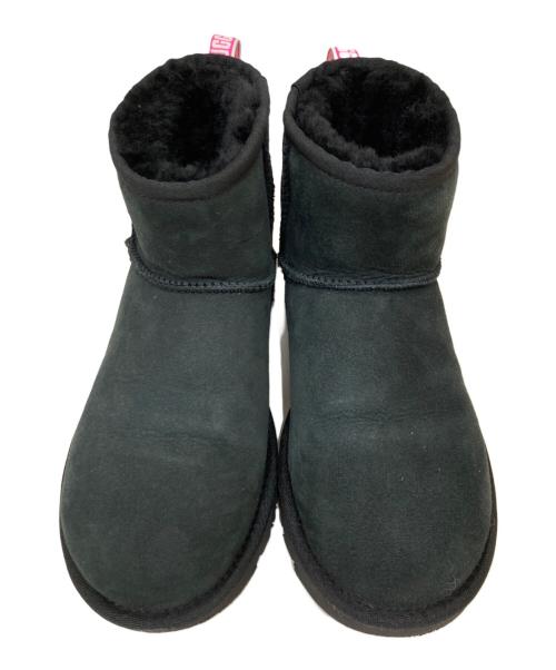 UGG（アグ）UGG (アグ) CLASSIC MINI II GRAPHIC LOGO ブラック サイズ:23の古着・服飾アイテム