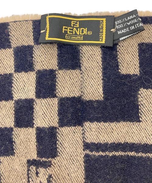 FENDI（フェンディ）FENDI (フェンディ) ズッカ柄マフラー ブラウンの古着・服飾アイテム