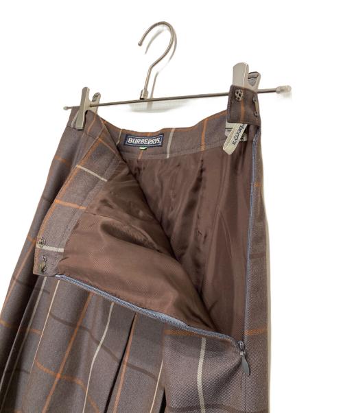 Burberry's（バーバリーズ）Burberry's (バーバリーズ) 金釦スカートセットアップスーツ ブラウン サイズ:9の古着・服飾アイテム