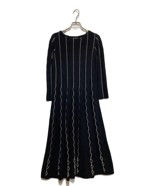 Sybilla（シビラ）Sybilla (シビラ) ウェーブストライプニットワンピース ブラック サイズ:Ⅿ 未使用品の古着・服飾アイテム