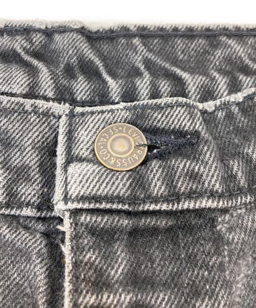 LEVI'S（リーバイス）LEVI'S (リーバイス) 550デニムパンツ グレー サイズ:W34の古着・服飾アイテム