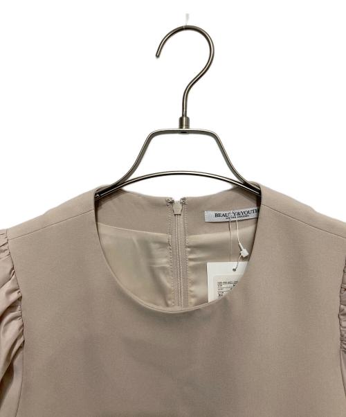 BEAUTY&YOUTH UNITED ARROWS（ビューティーアンドユースユナイテッドアローズ）BEAUTY&YOUTH UNITED ARROWS (ビューティーアンドユースユナイテッドアローズ) ブラウスワンピース ベージュ サイズ:Ⅿ 未使用品の古着・服飾アイテム