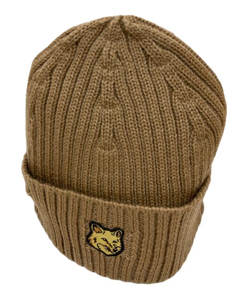 maison kitsune（メゾンキツネ）MAISON KITSUNE (メゾンキツネ) OX HEAD PATCH RIBBED BEANIE 未使用品の古着・服飾アイテム