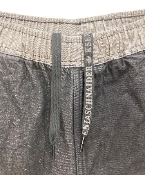 adidas（アディダス）adidas (アディダス) KSENIASCHNAIDER パッチワークジーンズ ブラック サイズ:Mの古着・服飾アイテム