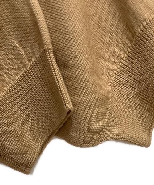 Burberry's（バーバリー）Burberry's (バーバリーズ) ノヴァチェックカシミヤ混ハイネックニット ブラウン サイズ:FREE 未使用品の古着・服飾アイテム