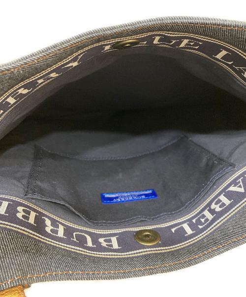 BURBERRY BLUE LABEL（バーバリーロンドンブルーレーベル）BURBERRY BLUE LABEL (バーバリーロンドンブルーレーベル) ホースロゴデニムトートバッグ インディゴの古着・服飾アイテム