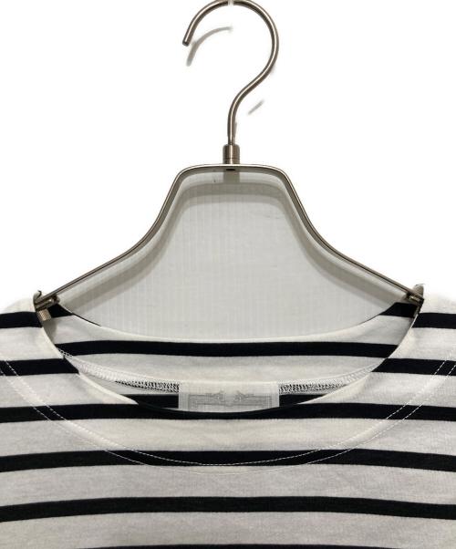 BEARDSLEY（ビアズリー）BEARDSLEY (ビアズリー) サイドボタンボーダーＴ ホワイト×ブラック サイズ:FREEの古着・服飾アイテム