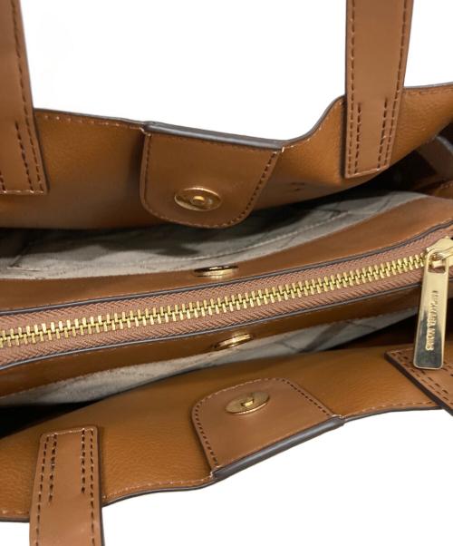 MICHAEL KORS（マイケル・コース）MICHAEL KORS (マイケル・コース) ハンドバッグ ホワイトの古着・服飾アイテム