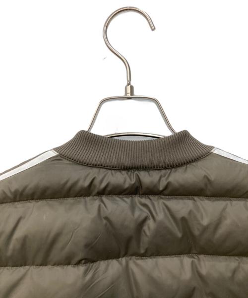 adidas（アディダス）adidas (アディダス) トレフォイルロゴダウンジャケット ベージュ サイズ:Sの古着・服飾アイテム