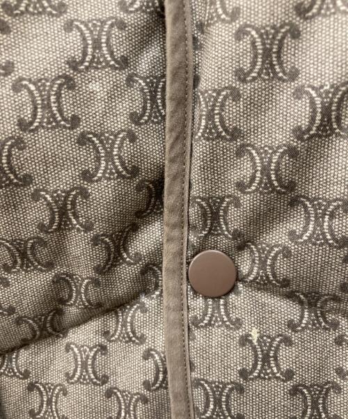 CELINE（セリーヌ）CELINE (セリーヌ) トリオンフ柄ダウンベスト ブラウン サイズ:不明の古着・服飾アイテム