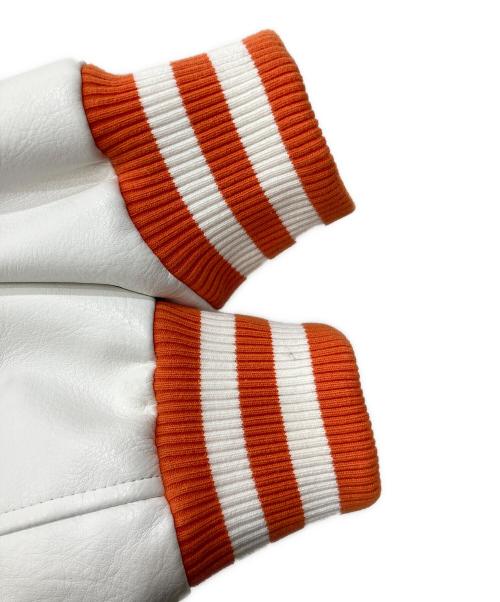 A FEW GOOD KIDS（アフューグッドキッズ）A FEW GOOD KIDS (アフューグッドキッズ) LOGO BASEBALL STADIUM JACKET ホワイト×オレンジ サイズ:Sの古着・服飾アイテム